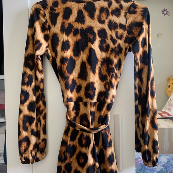 Cheetah Print Romper 😻 - Picture 2 of 4